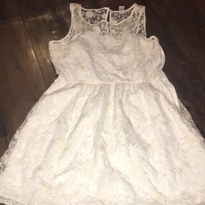 Forever 21 Laced dress